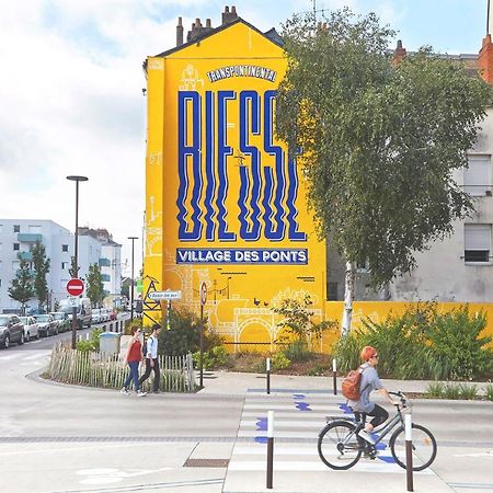 Studio Refait A Neuf Avec Parking En Bord De Loire Nantes Exterior photo